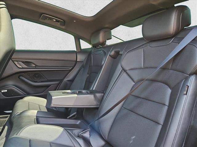 Used 2022 Porsche Taycan 4S AWD/4WD image 16