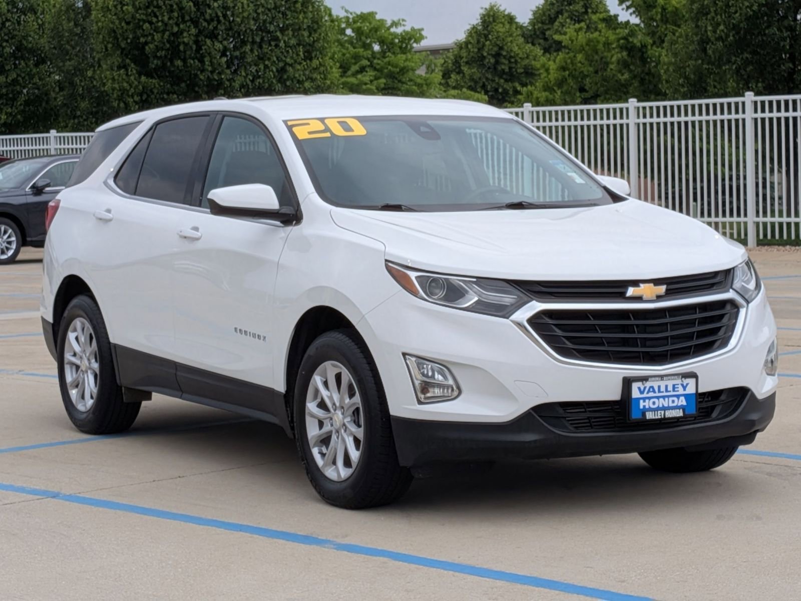 Used 2020 Chevrolet Equinox LT AWD/4WD image 4
