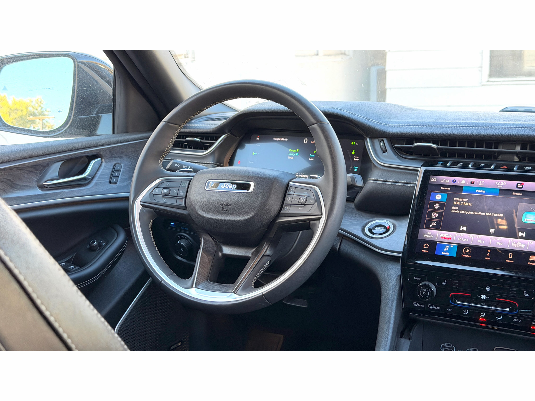 Used 2024 Jeep Grand Cherokee Limited 4xe AWD/4WD image 13
