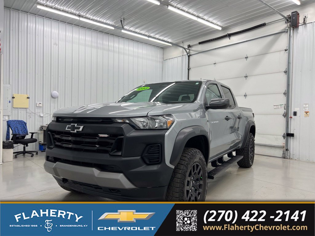 Used 2025 Chevrolet Colorado Trail Boss AWD/4WD image 6