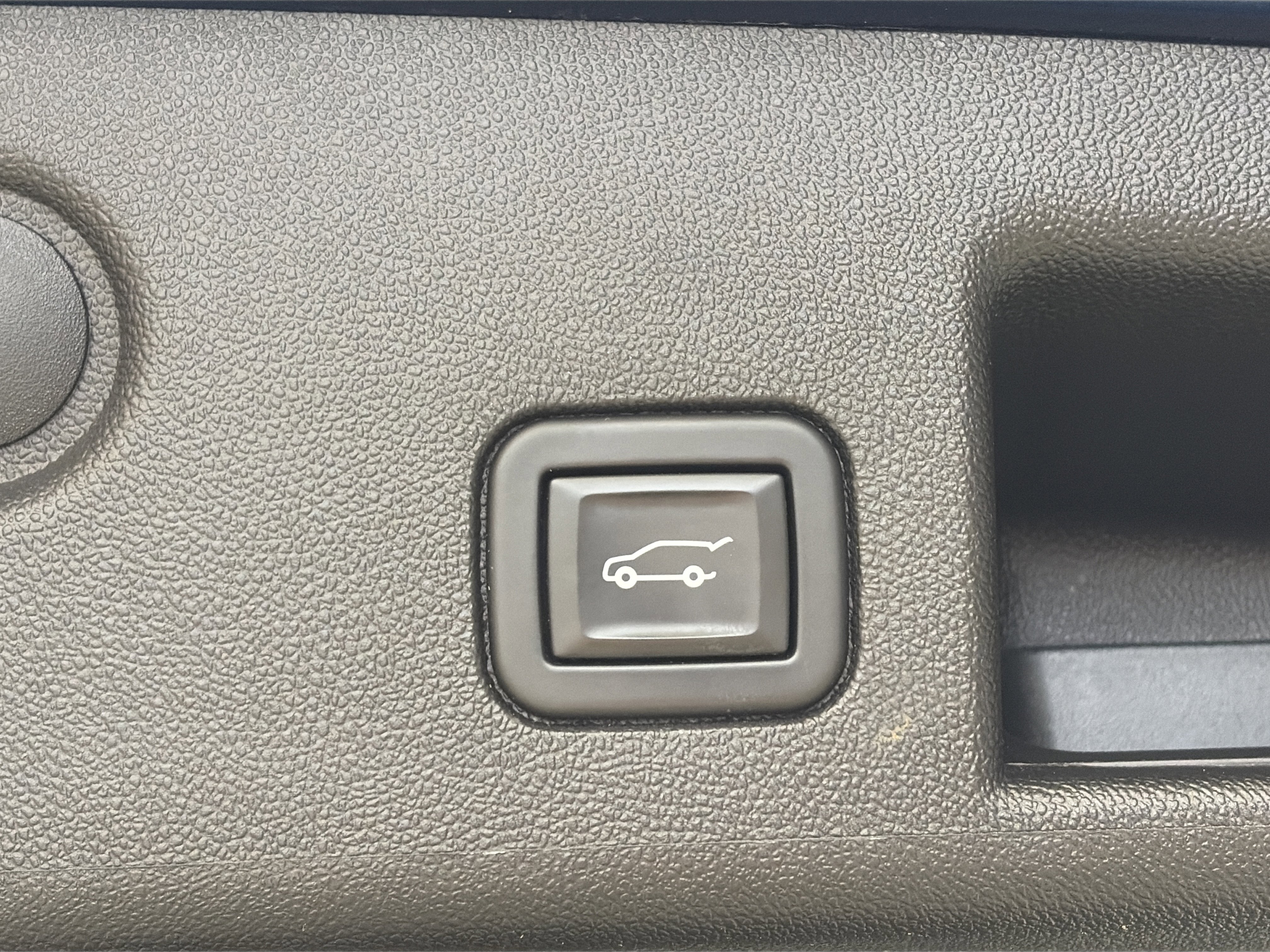 Used 2021 Chevrolet Equinox LT image 15