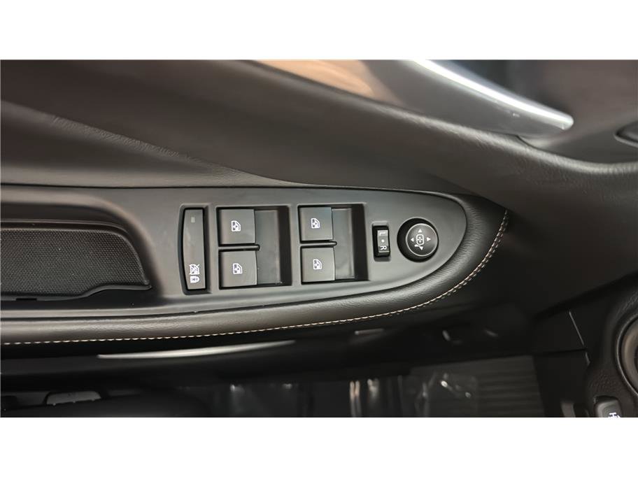 Used 2016 Buick Envision Premium w/ Driver Confidence Package AWD/4WD image 25