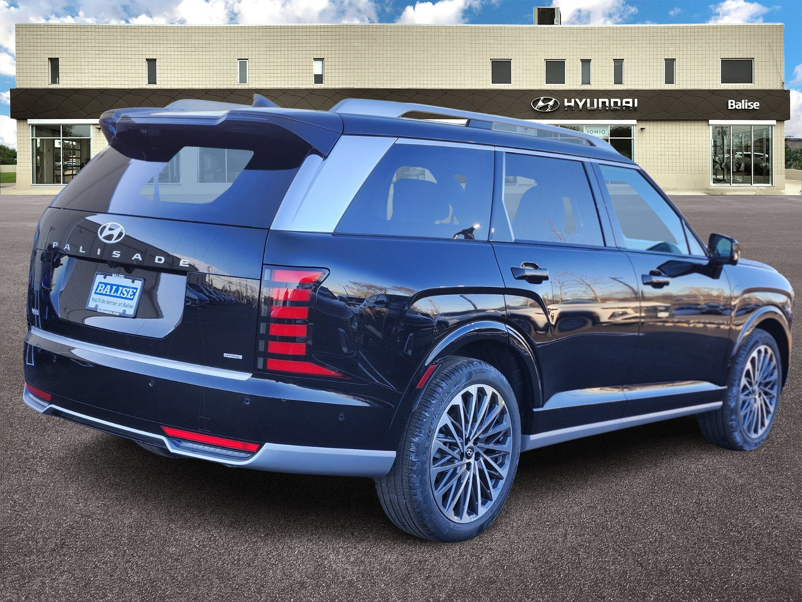 New 2026 Hyundai Palisade Calligraphy AWD/4WD image 3