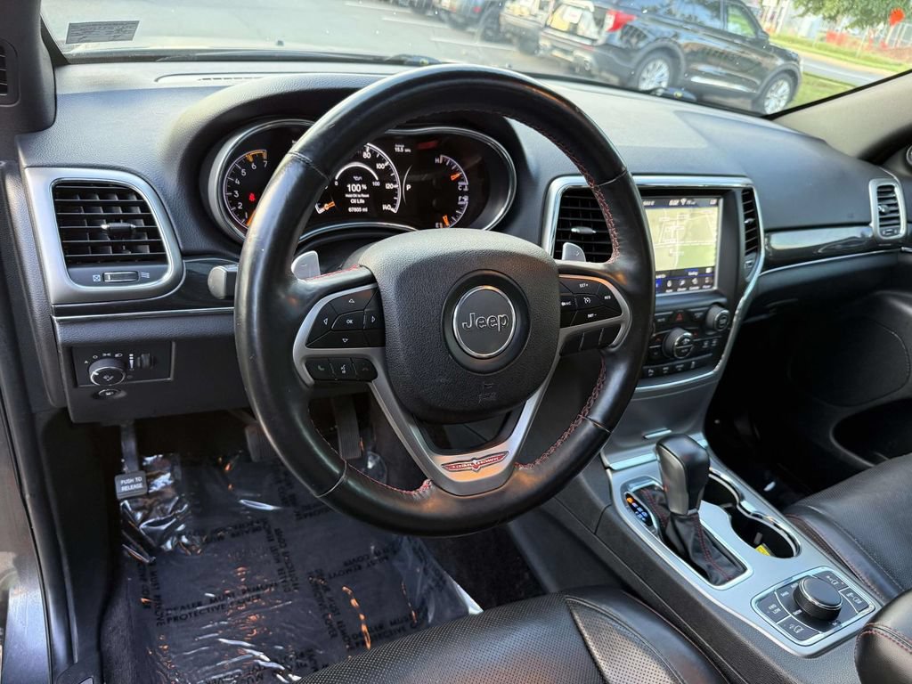 Used 2018 Jeep Grand Cherokee Trailhawk w/ Trailhawk Luxury Group AWD/4WD image 2