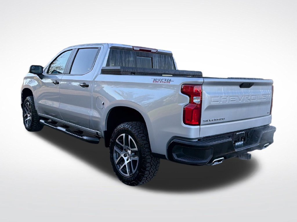 Used 2020 Chevrolet Silverado 1500 LT Trail Boss AWD/4WD image 3