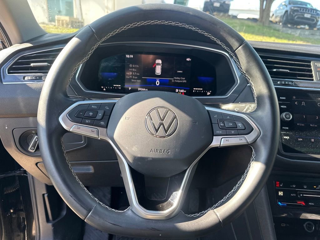 Used 2023 Volkswagen Tiguan SE image 43