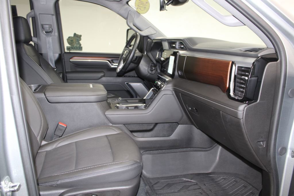 Used 2025 GMC Sierra 2500 Denali w/ Denali Reserve Package image 32