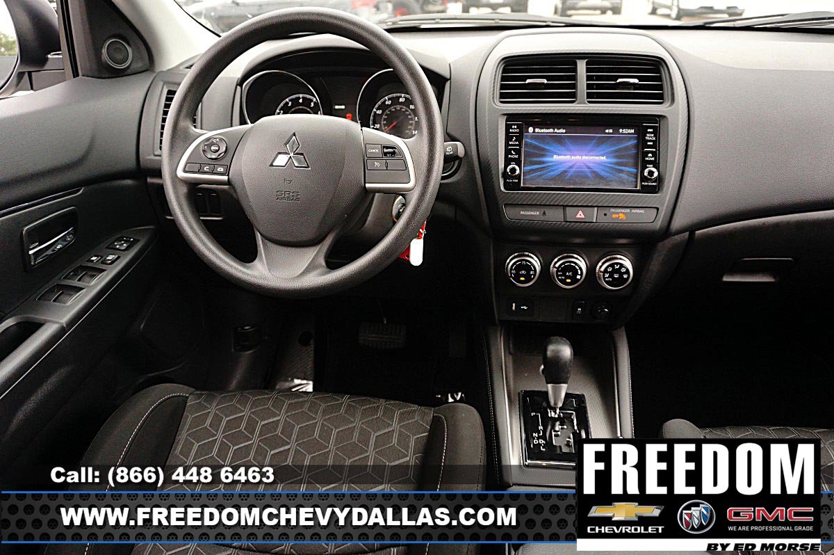 Used 2025 Mitsubishi Outlander Sport AWD image 12