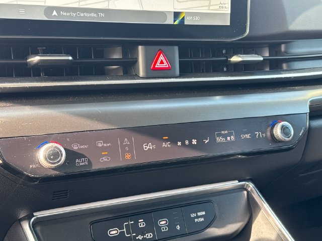 Used 2026 Kia Carnival SX w/ SX Dark Edition Package FWD image 27