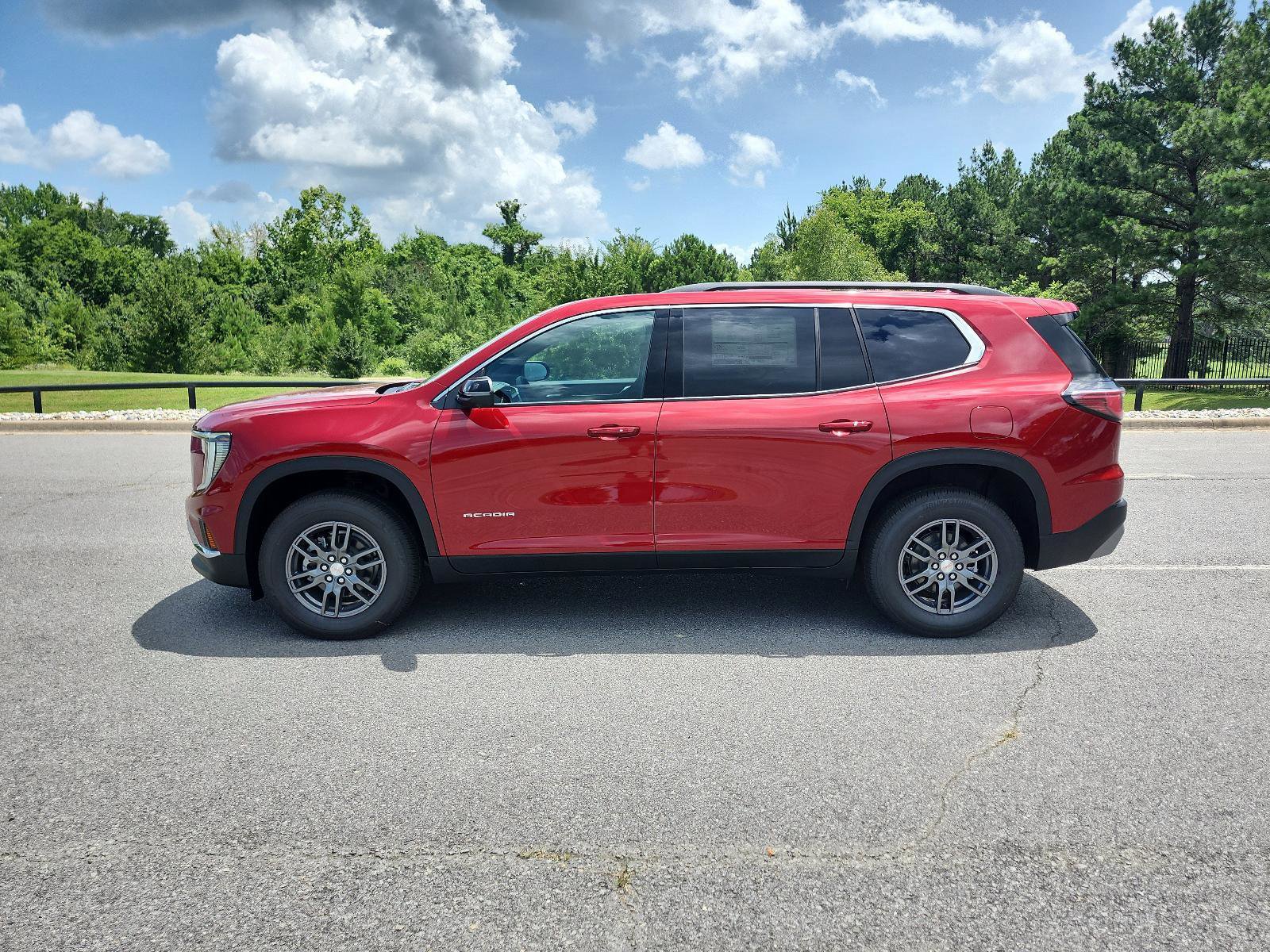 New 2025 GMC Acadia Elevation image 2