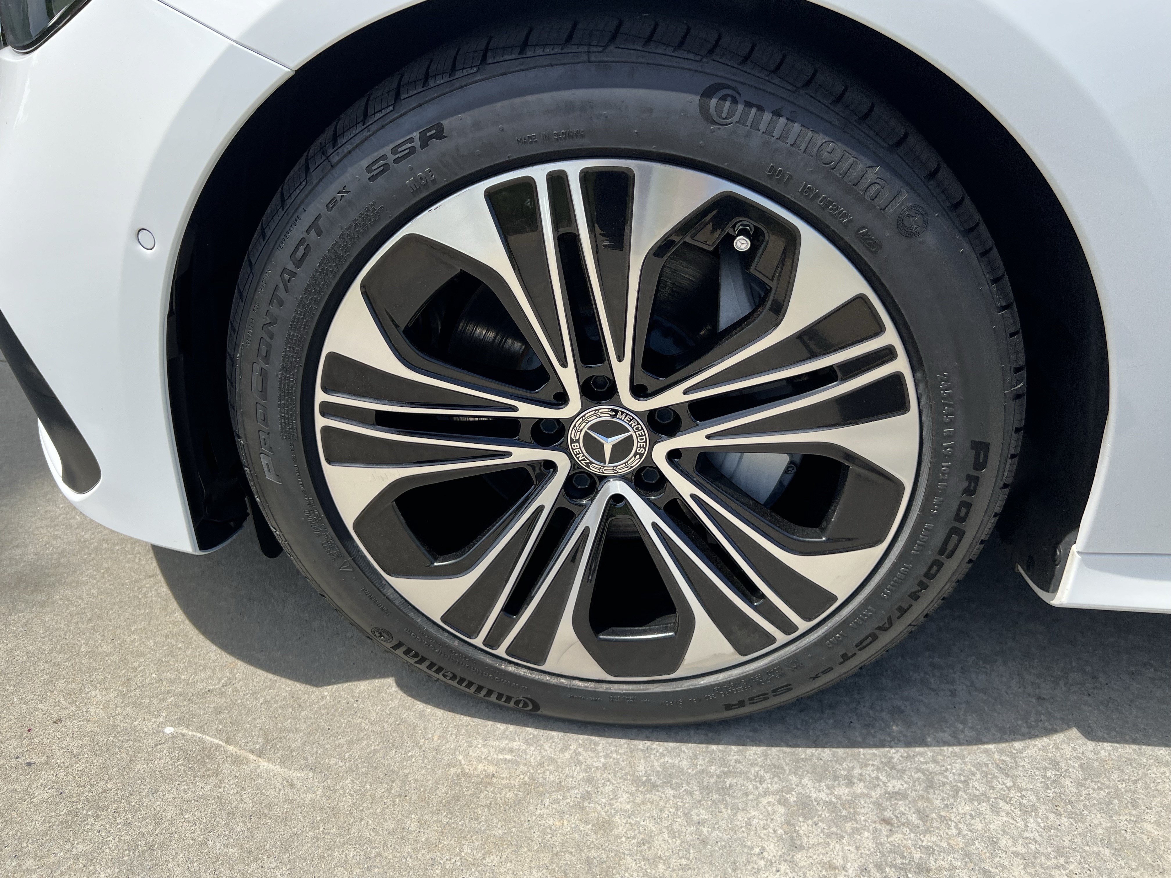 Certified 2025 Mercedes-Benz E 350 4MATIC Sedan image 13
