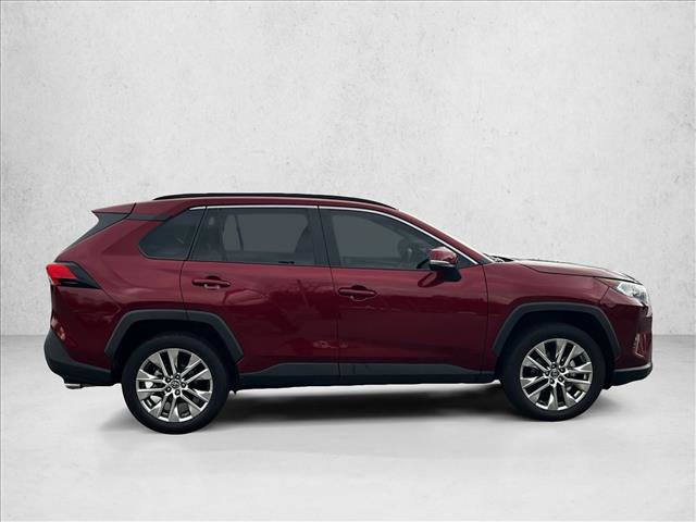 Certified 2020 Toyota RAV4 XLE Premium image 4