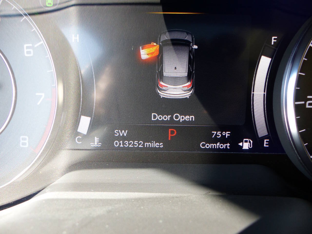 Used 2024 Acura RDX w/ Technology Package AWD/4WD image 34
