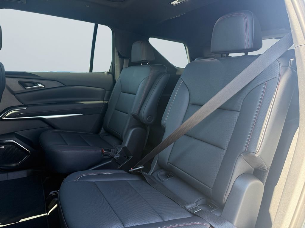 New 2026 Chevrolet Traverse Z71 w/ Enhanced Driving Package image 13