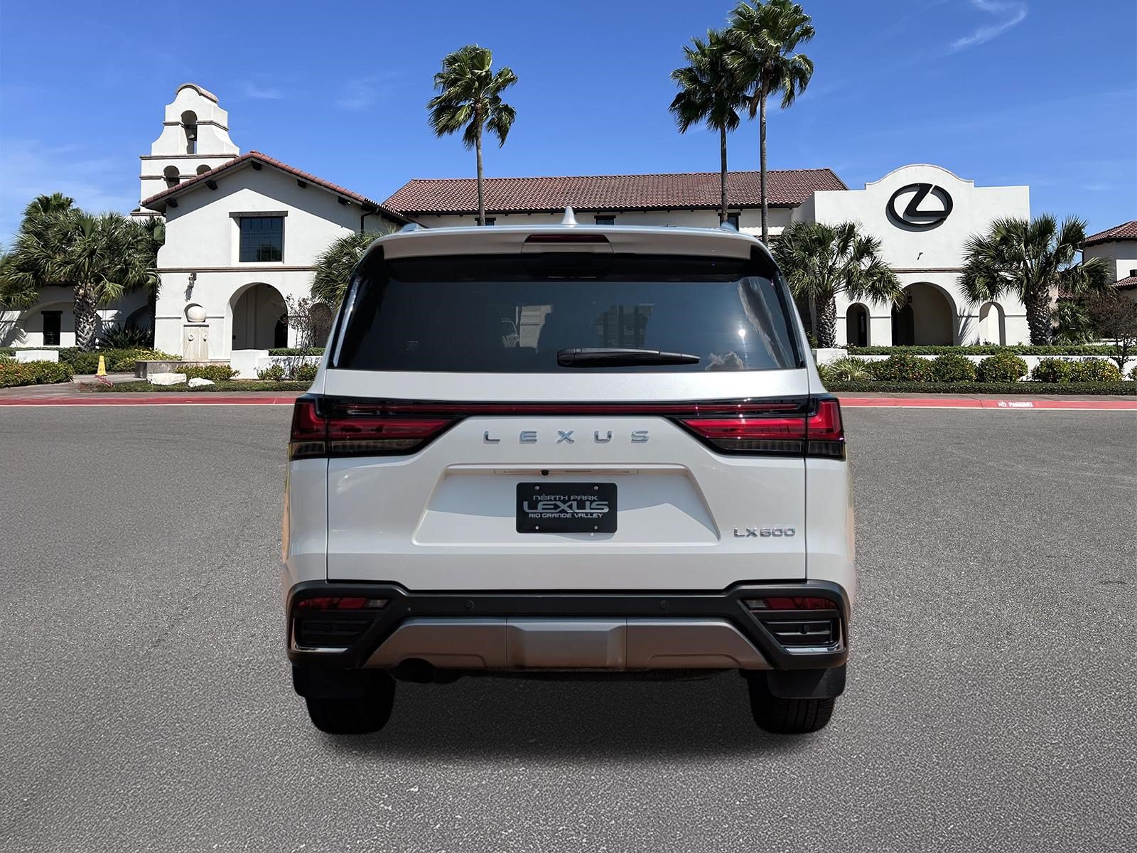 Certified 2026 Lexus LX 600 4WD w/ Accessory Package (Z1) image 3