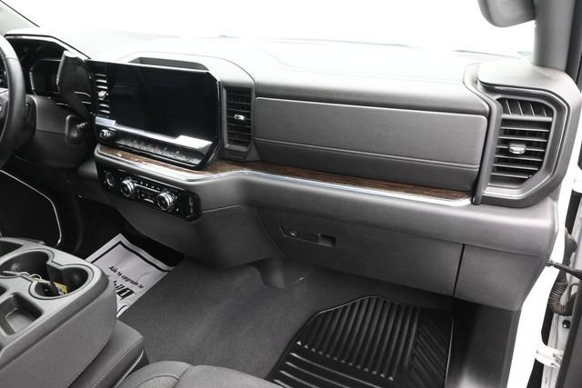Used 2023 GMC Sierra 1500 SLE AWD/4WD image 35