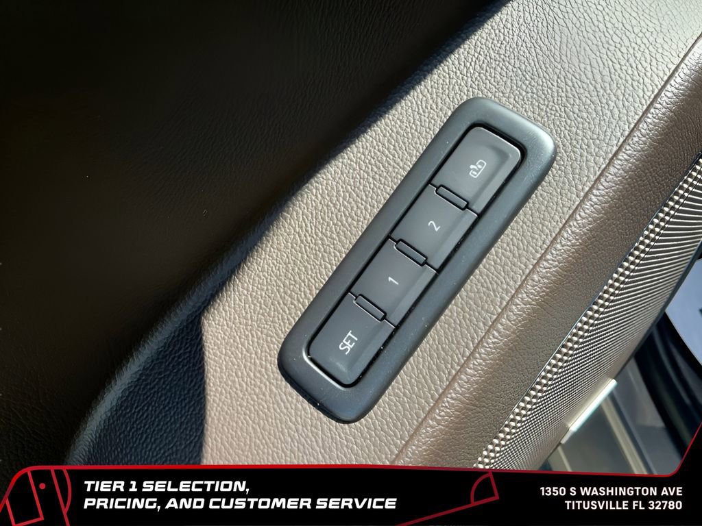 Used 2019 GMC Yukon Denali w/ Denali Ultimate Package AWD/4WD image 29