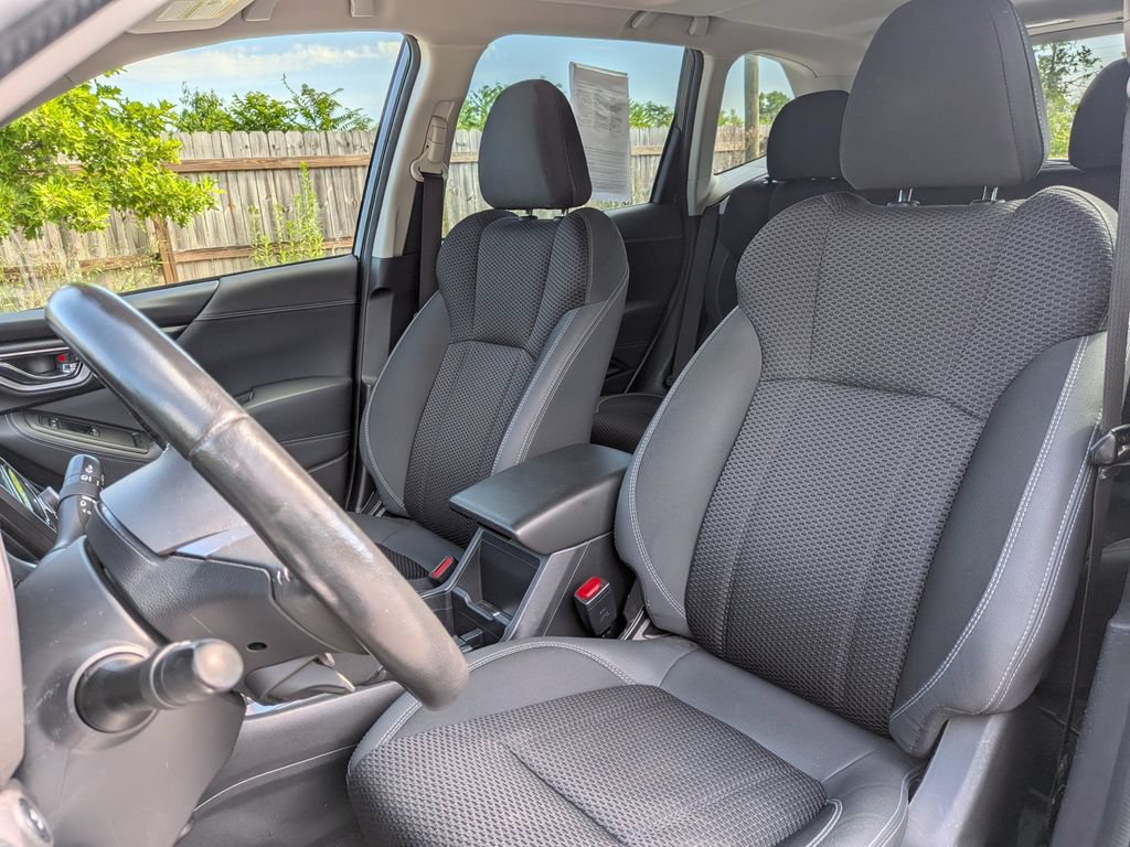 Used 2022 Subaru Forester Premium AWD/4WD image 12