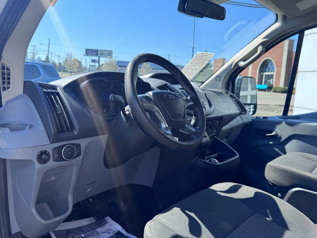 Used 2019 Ford Transit 250 130 Low Roof image 10