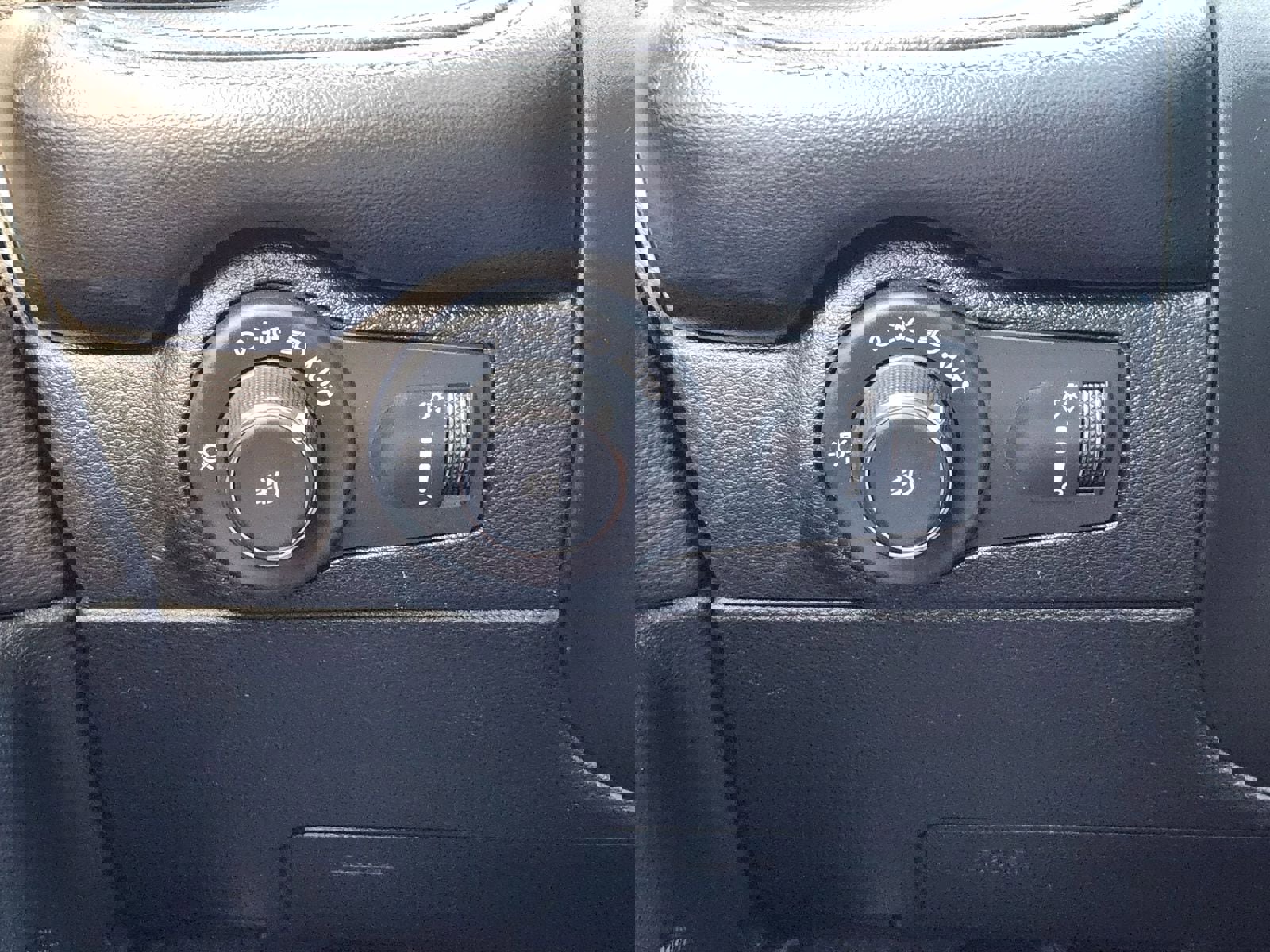 Used 2022 Dodge Durango GT image 29