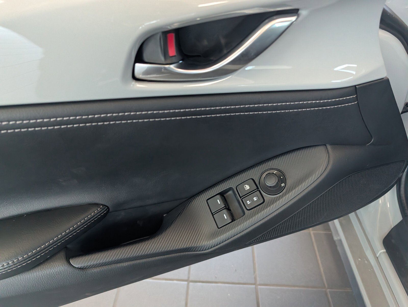 New 2025 MAZDA MX-5 Miata RF Grand Touring w/ Weather Package image 11