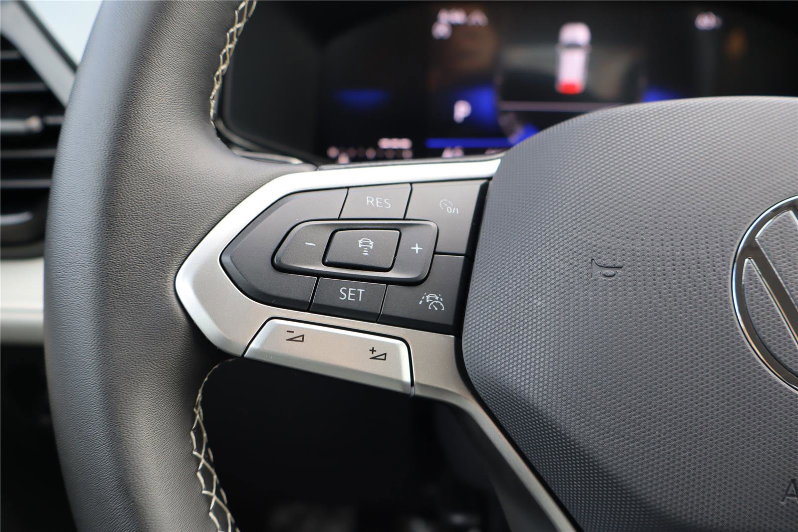 Certified 2025 Volkswagen Taos S image 16