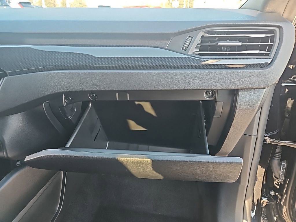 Used 2025 Ford Escape ST-Line image 34