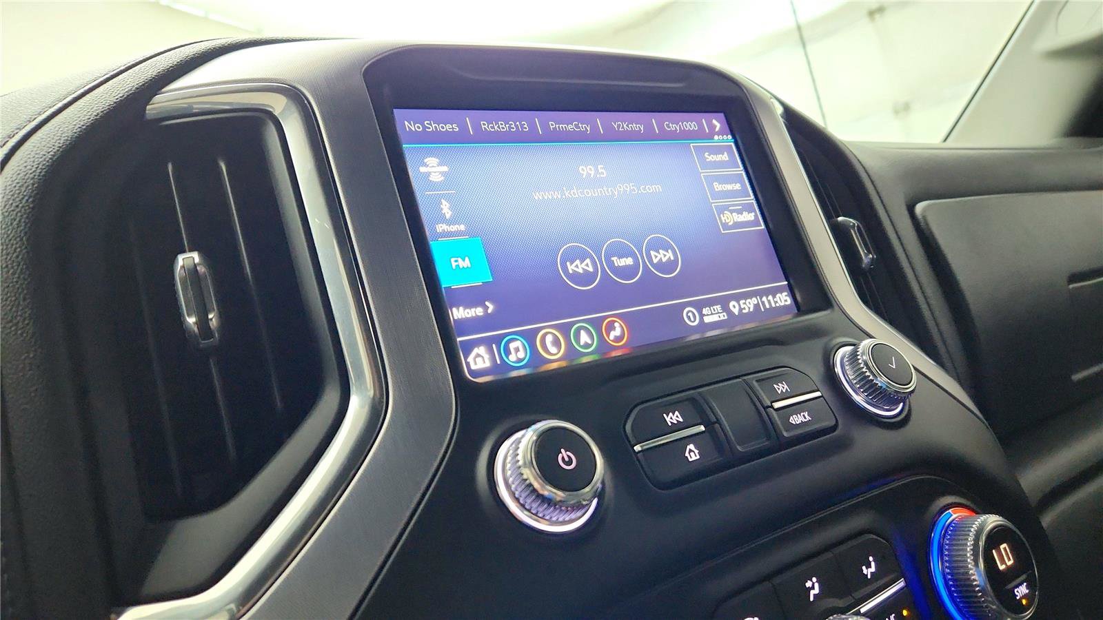 Used 2020 GMC Sierra 1500 SLT image 39