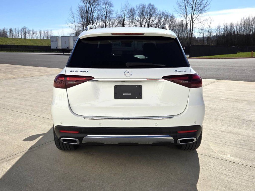 Used 2024 Mercedes-Benz GLE 350 4MATIC image 6