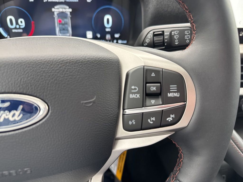 New 2026 Ford Explorer Active w/ Active Comfort Package image 12