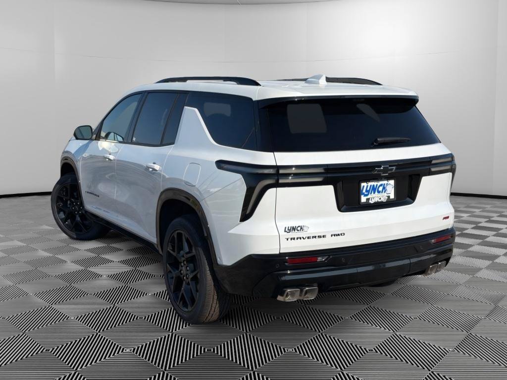New 2026 Chevrolet Traverse RS w/ LPO, Floor Liner Package AWD/4WD image 2