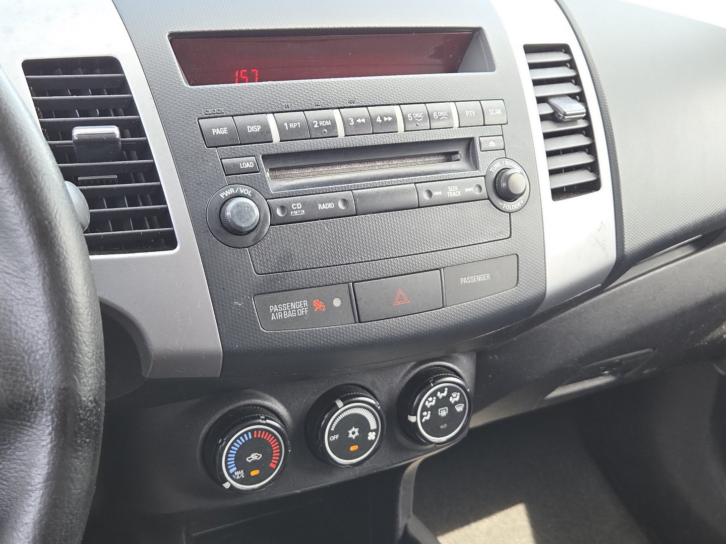 Used 2012 Mitsubishi Outlander ES FWD image 25