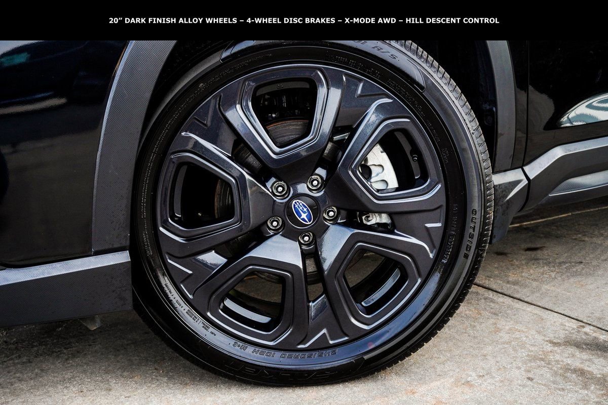 Used 2025 Subaru Ascent Bronze Edition image 3