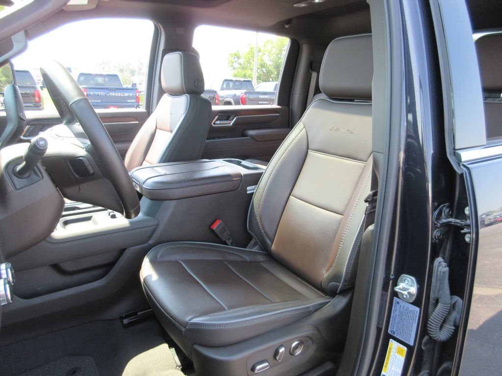 Certified 2025 GMC Sierra 2500 Denali w/ Denali Reserve Package AWD/4WD image 24