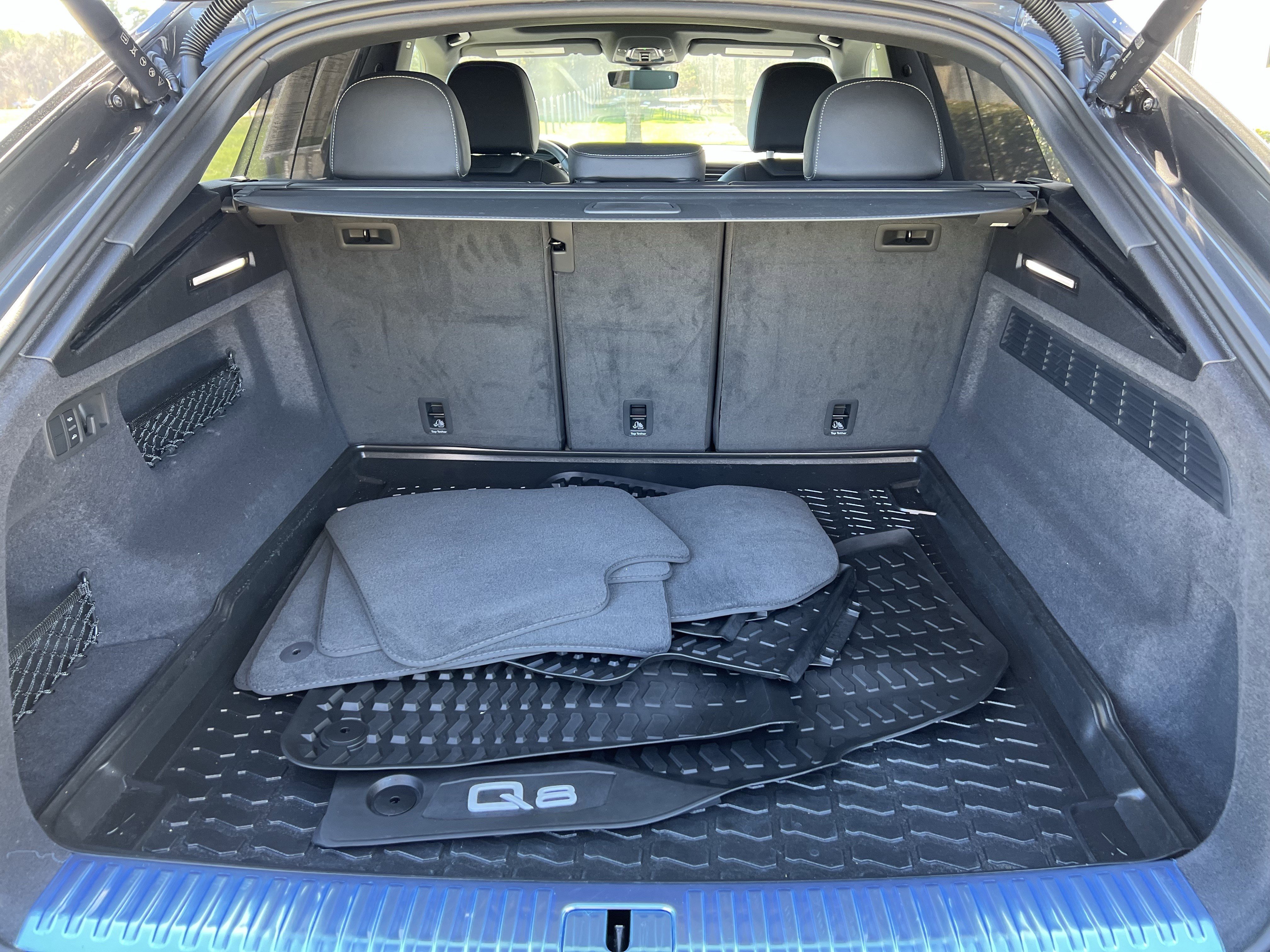 Used 2025 Audi Q8 Premium Plus image 34