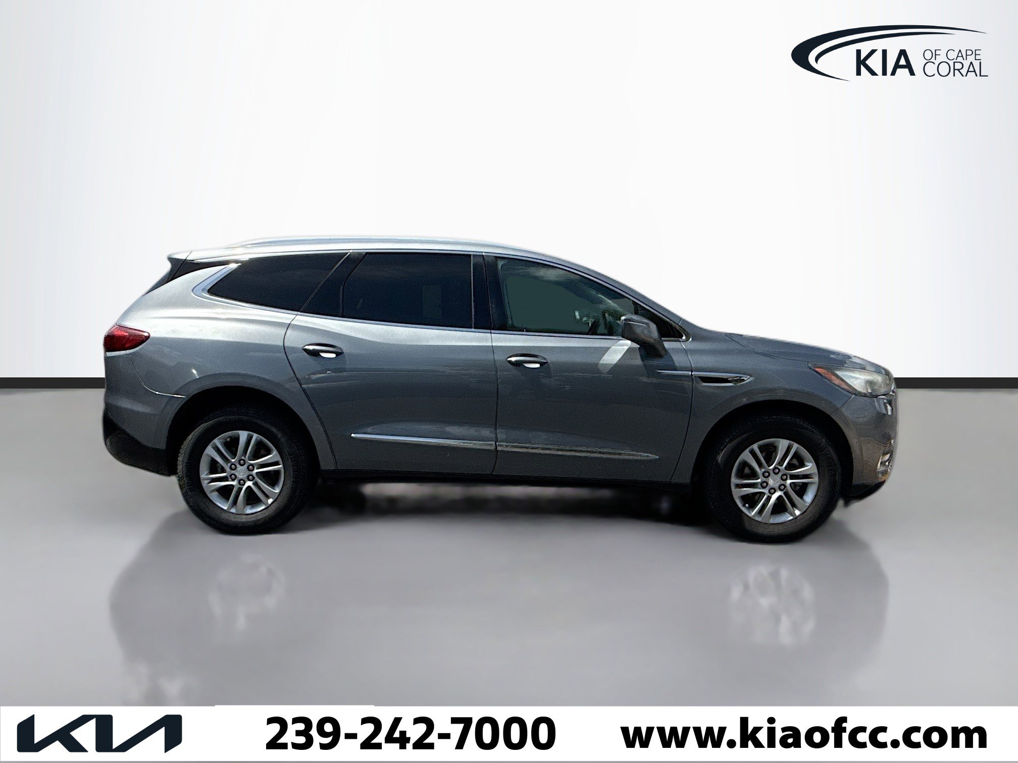 Used 2019 Buick Enclave Essence image 7