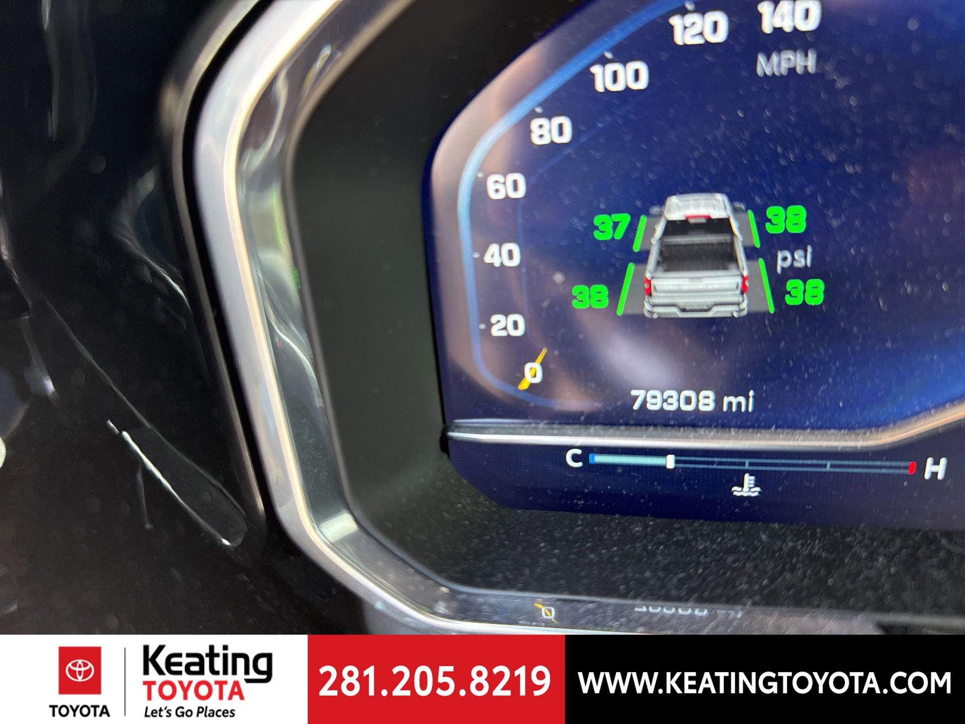 Used 2022 Chevrolet Silverado 1500 RST AWD/4WD image 17