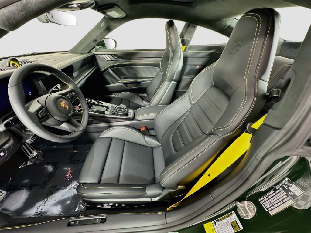 New 2026 Porsche 911 Carrera GTS RWD image 5