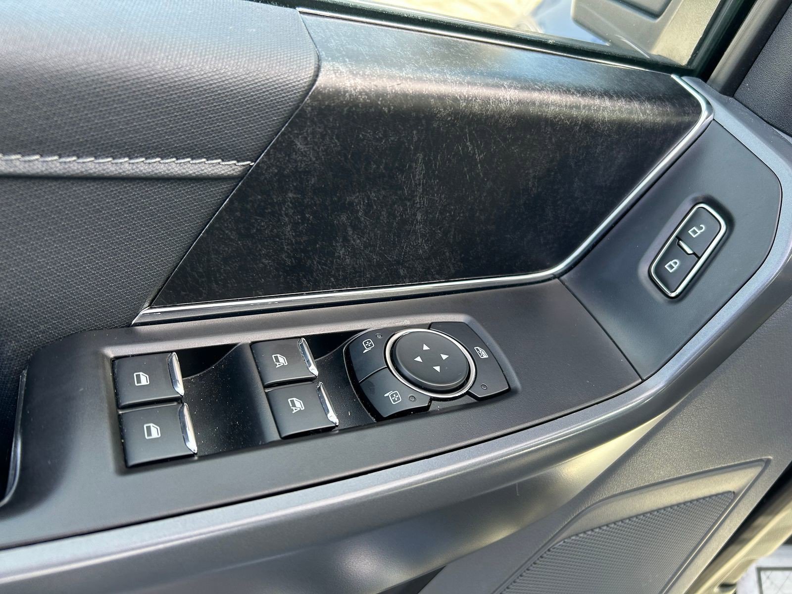 Used 2022 Ford F150 XLT w/ Equipment Group 301A Mid image 9