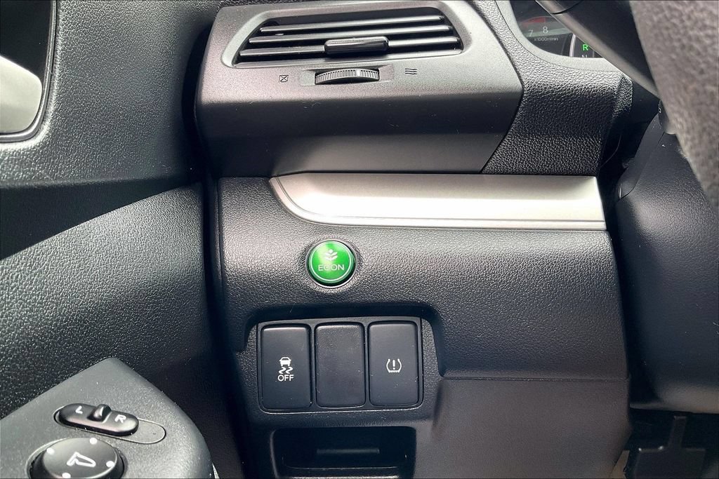 Used 2016 Honda CR-V LX image 31