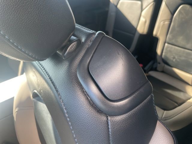 Used 2023 Ford Bronco Wildtrak image 37