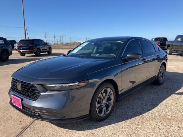 Used 2024 Honda Accord EX image 3