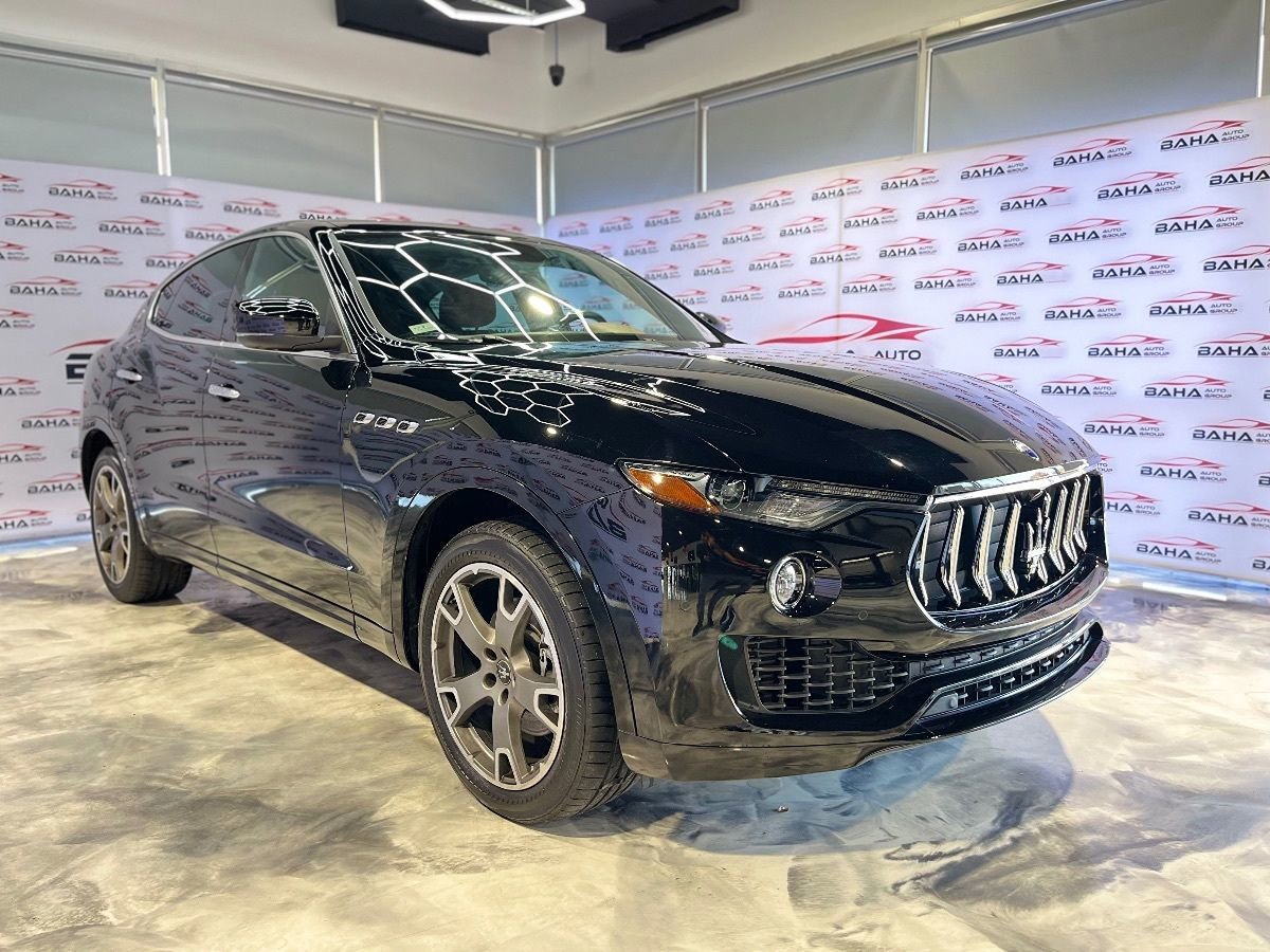 Used 2021 Maserati Levante AWD/4WD image 4