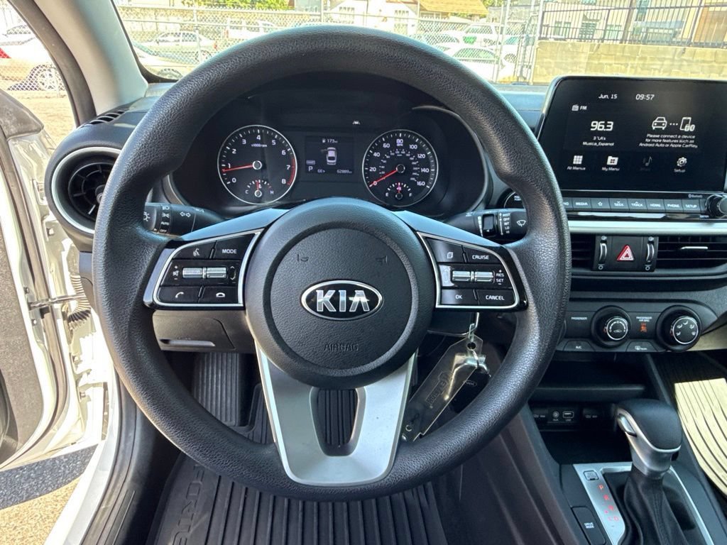 Used 2021 Kia Forte LXS FWD image 21