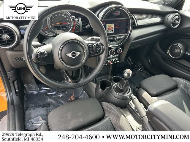 Used 2014 MINI Cooper S FWD image 16
