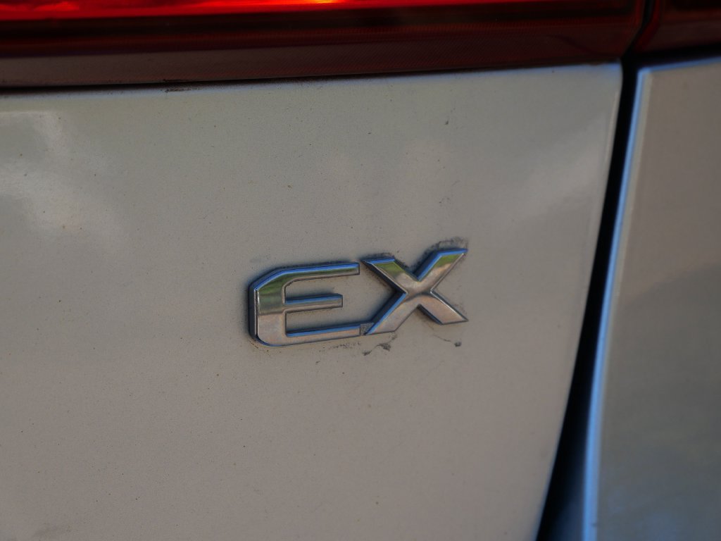 Used 2013 Kia Forte EX FWD image 9