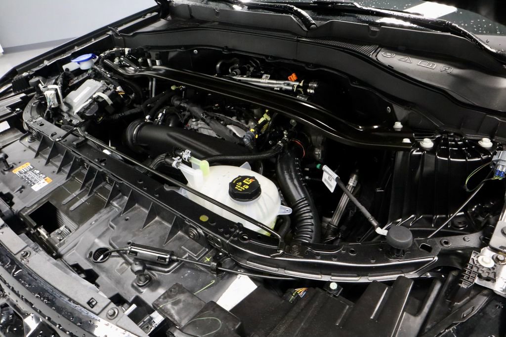 Used 2025 Ford Explorer ST-Line image 17