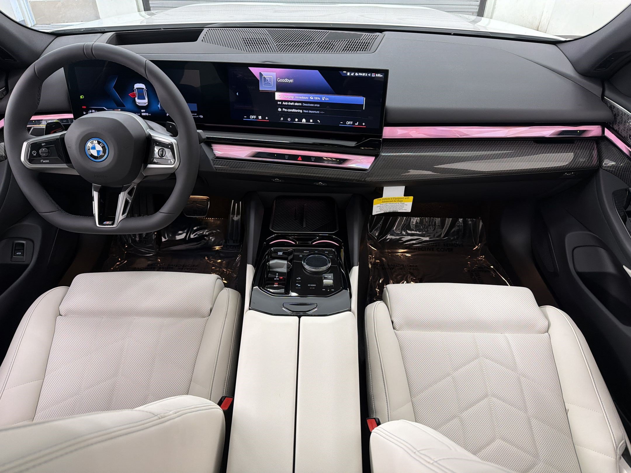 New 2027 BMW 550e xDrive w/ Premium Package AWD/4WD image 16