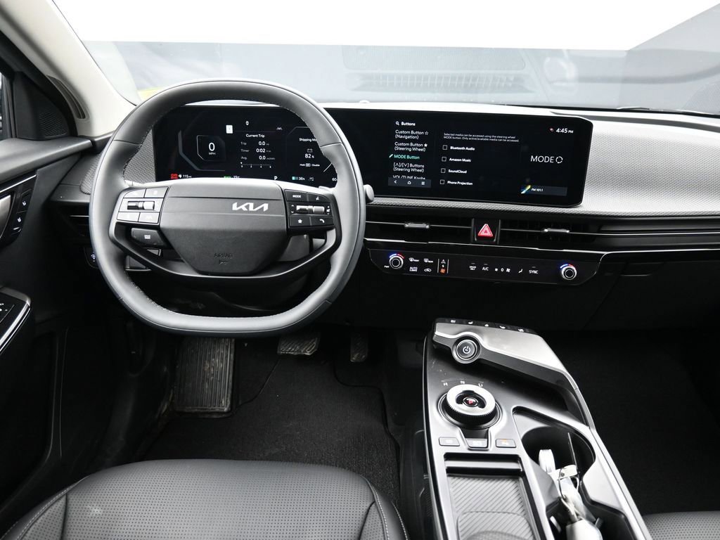 New 2025 Kia EV6 Wind image 20