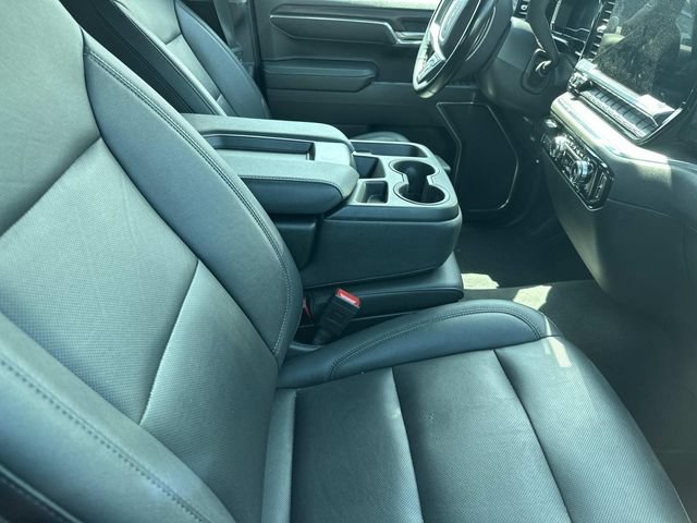 Used 2025 GMC Sierra 1500 SLT AWD/4WD image 5